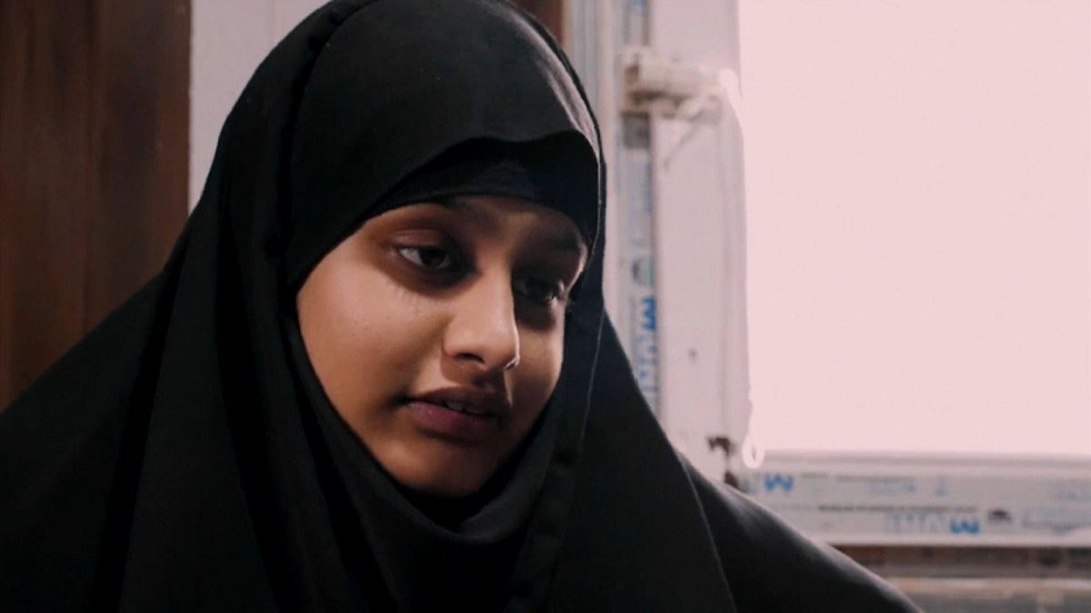 Dürfen IS-Anhängerin Shamima (19) und ihr Baby in die Niederlande?