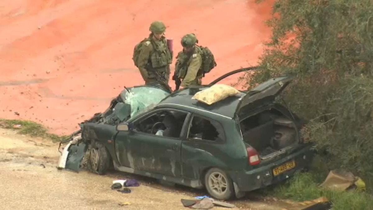 Palesztin autós támadás izraeli katonák ellen