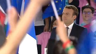 Macron manifesta-se por um "renascimento europeu"