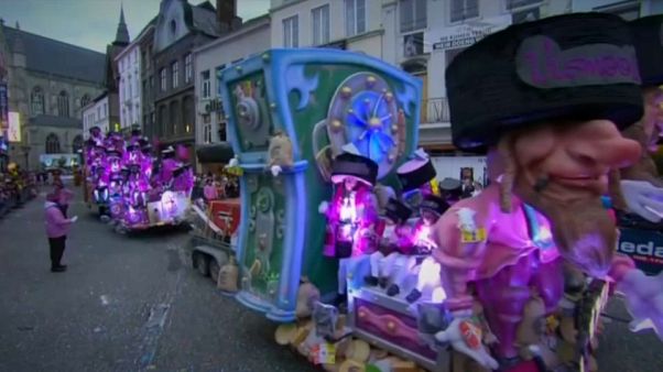 Belgian carnival float depicting Jewish stereotypes condemned as anti-Semitic Belgian carnival float depicting Jewish stereotypes condemned as anti-Semitic