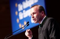 Weber miatt nem került napirendre a Fidesz kizárásának kérdése az Európai Néppárt frakcióülésén
