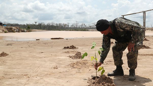 Peru no combate às minas ilegais Peru no combate às minas ilegais
