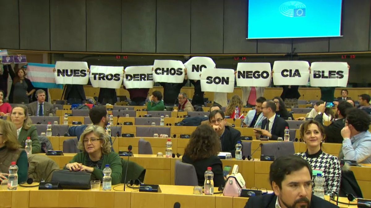 Европарламент: распри из-за Каталонии