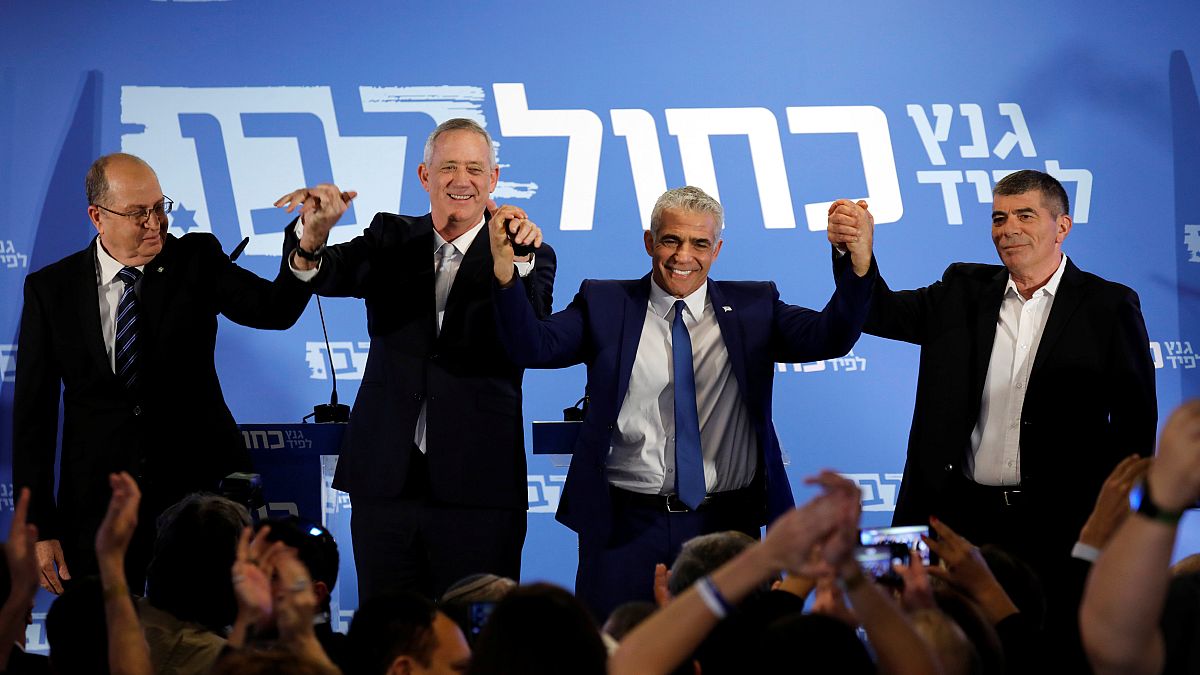 منافس نتنياهو في الانتخابات يدعم الانفصال عن الفلسطينيين