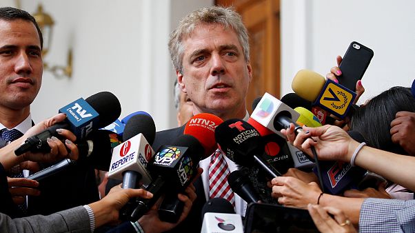 Maduro expulsa embaixador alemão Maduro expulsa embaixador alemão