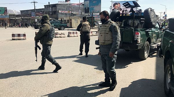 Afghanistan: esplosioni a Kabul nei pressi di un comizio Afghanistan: esplosioni a Kabul nei pressi di un comizio