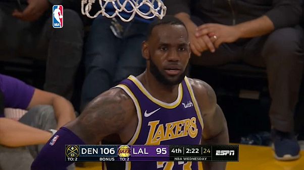 Lebron James supera a Michael Jordan en la lista de mejores anotadores Lebron James supera a Michael Jordan en la lista de mejores anotadores