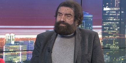 Marek Halter: "Las mujeres podrían acabar con el conflicto palestino-israelí" Marek Halter: "Las mujeres podrían acabar con el conflicto palestino-israelí"