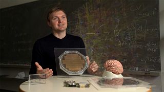 Μπορούμε να φτιάξουμε έναν υπολογιστή σαν τον ανθρώπινο εγκέφαλο;