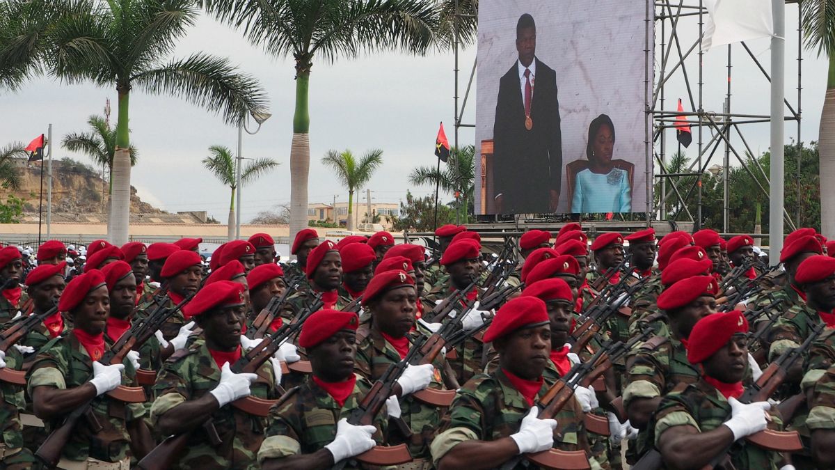Luanda admite compensar danos às vítimas da repressão e da guerra