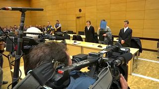 محكمة ألمانيا تأمر بسجن رجل مدى الحياة بسبب شطيرة زميله 