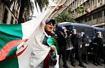 Az eddigi legnagyobb tüntetést tartották Algériában