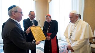 Ferenc pápa: elfajult gyűlölethullám része az antiszemitizmus