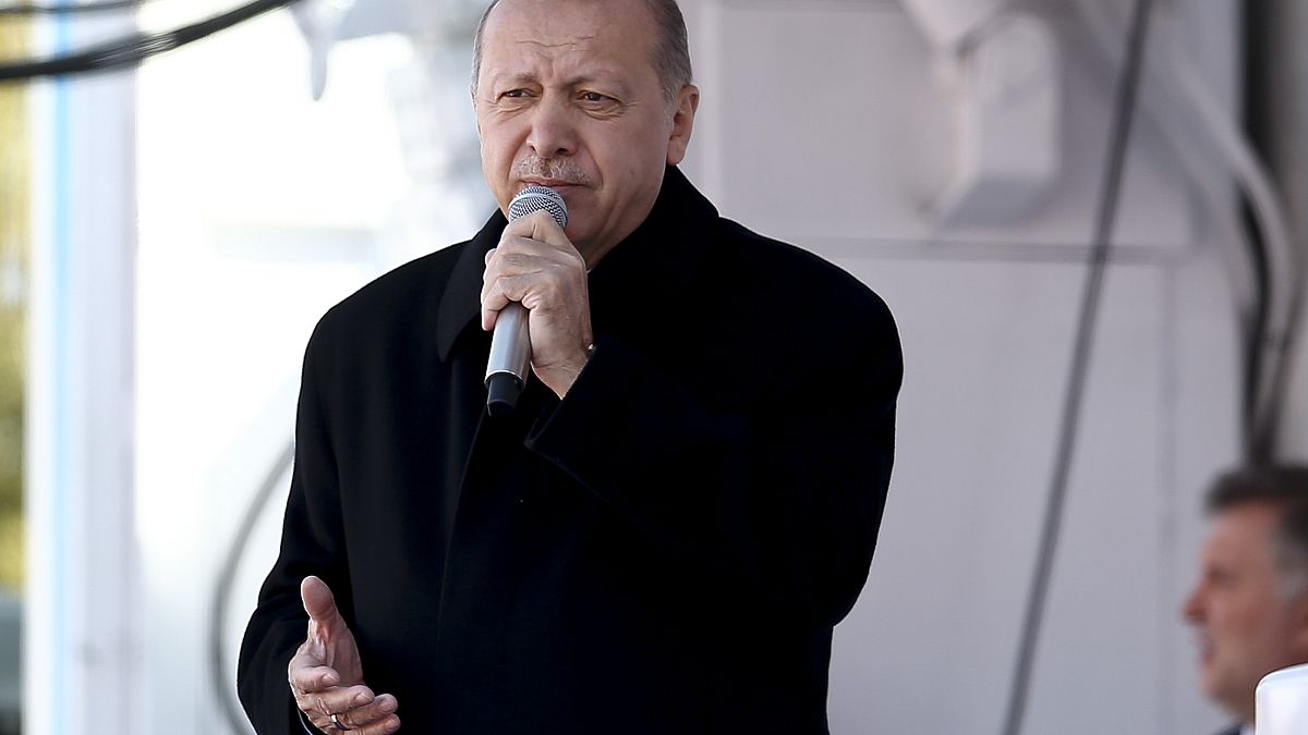 Cumhurbaşkanı Erdoğan'dan Akşener'e: Kaçacak deliği yok, hesabı ağır olacak 