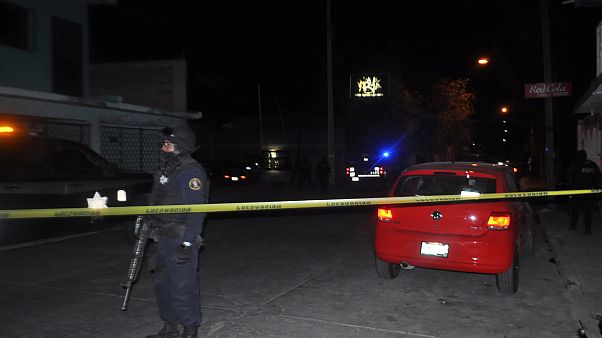 Meksika'da bar saldırısı: En az 13 ölü, 7 yaralı Meksika'da bar saldırısı: En az 13 ölü, 7 yaralı