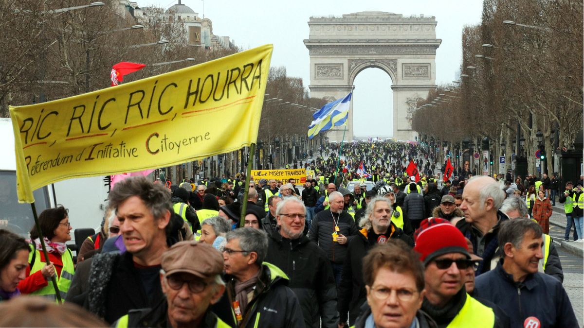 Yellow vests protest for 17th consecutive week as Macron's 'grand debate' reaches its final weeks