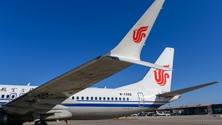 Çin uçak kazası sonrası Boeing 737 MAX 8'in uçuşlarını durdurdu