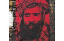 الكشف عن اختباء الملا عمر قرب قاعدة أمريكية في أفغانستان طيلة سنوات