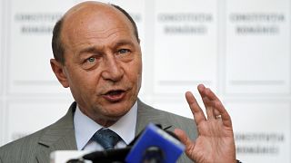Basescu nem támogatja, hogy a Fidesz az Európai Néppártban maradjon