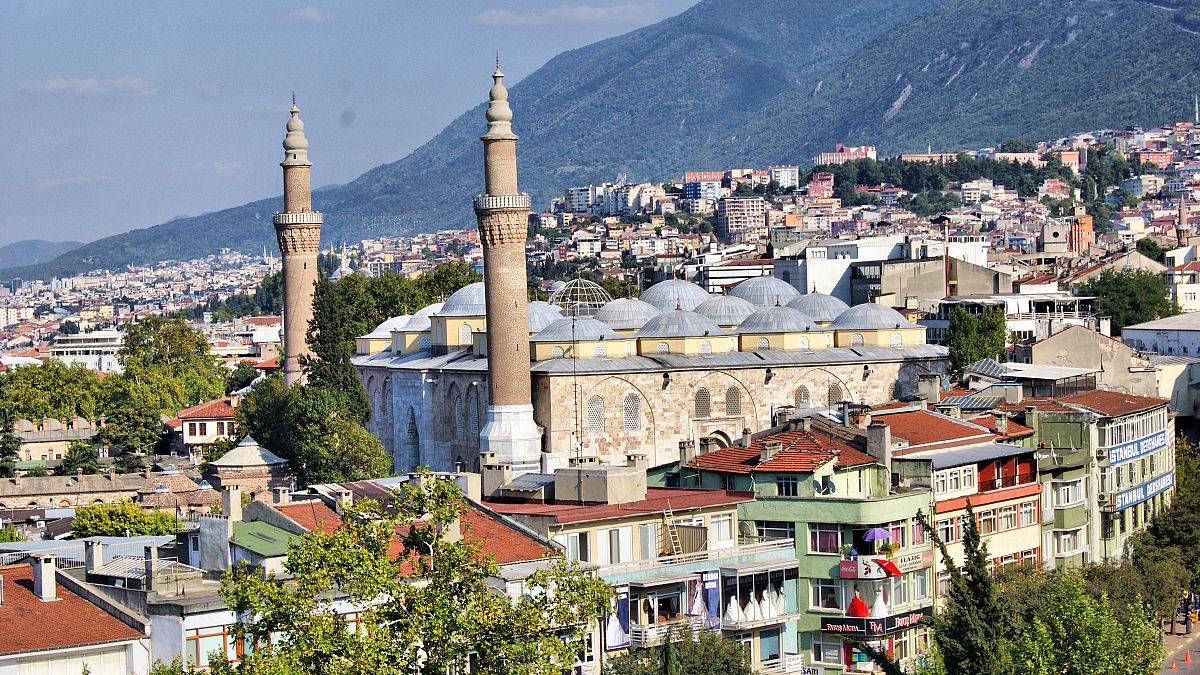 31 Mart yerel seçimleri: Anketlere göre Bursa'da kim önde? Cumhur İttifakı mı Millet İttifakı mı?