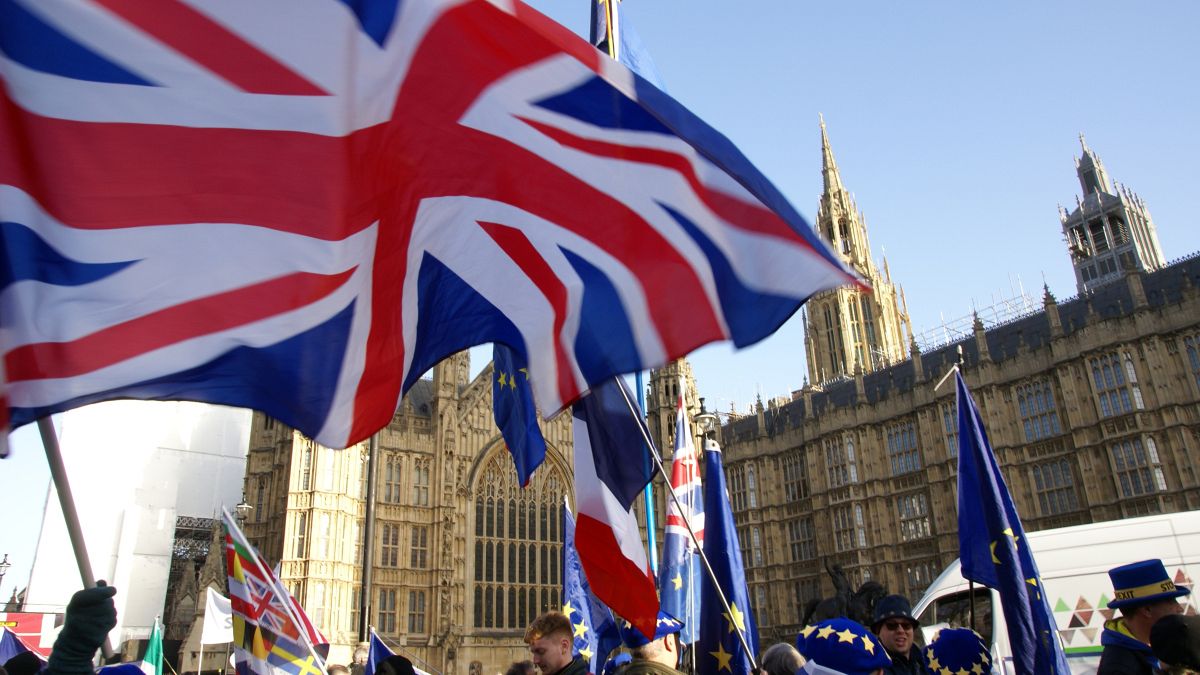İngiltere Brexit'i ertelerse Avrupa Parlamentosu seçimleri nasıl olacak?
