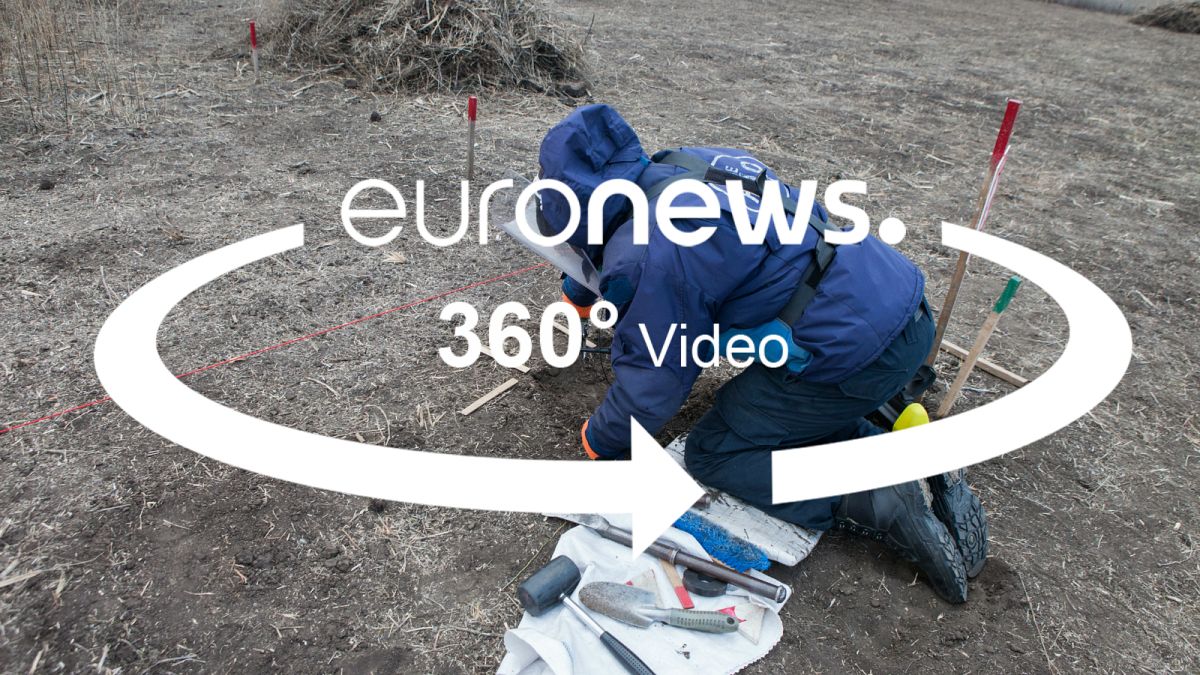 Interactive story: See how Ukrainians remove dangerous landmines by hand