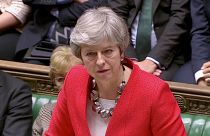 Βρετανία: Ημέρα εξελίξεων για την Τερέζα Μέι