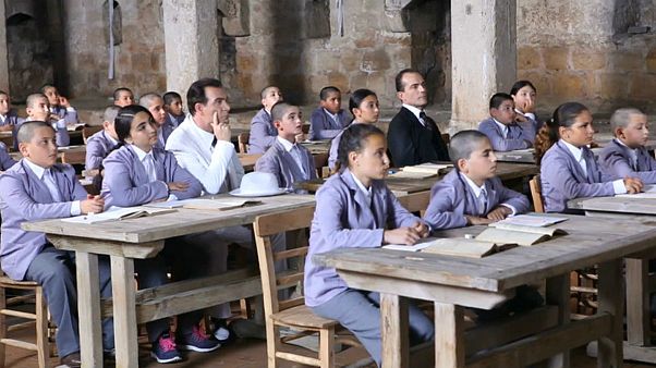 Hasan Ali Yücel ve Köy Enstitüleri filmi Yücel'in Çiçekleri Paris'te gösterime giriyor Hasan Ali Yücel ve Köy Enstitüleri filmi Yücel'in Çiçekleri Paris'te gösterime giriyor