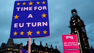 Brexit: Οι πρώτες αντιδράσεις της ΕΕ