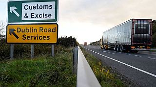 Reino Unido pode eliminar tarifas aduaneiras