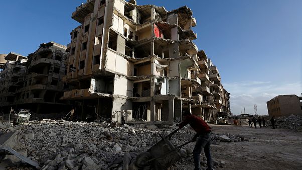 گفتگو با دبیرکل هلال احمر سوریه درباره بحران بشردوستانه در این کشور گفتگو با دبیرکل هلال احمر سوریه درباره بحران بشردوستانه در این کشور