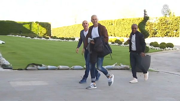 Zidane zurück bei Real Madrid Zidane zurück bei Real Madrid