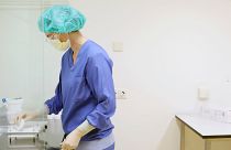 Fransa’da jinekologlar sağlık bakanını greve gitmekle tehdit ediyor: Kürtaj yapmıyoruz