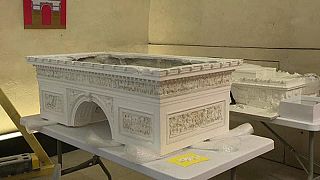 Реставраторы заканчивают восстановление экспонатов музея Триумфальной арки