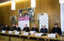 Din adamları Polonya'da basın toplantısı düzenledi