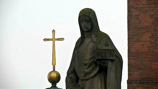 Adatok a lengyel papok szexuális visszaéléseiről