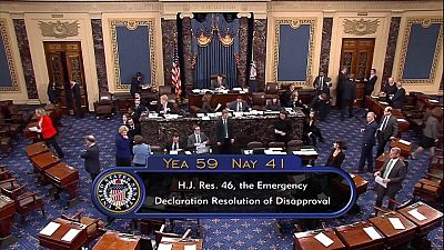 Le Sénat américain bloque le financement d'urgence du mur