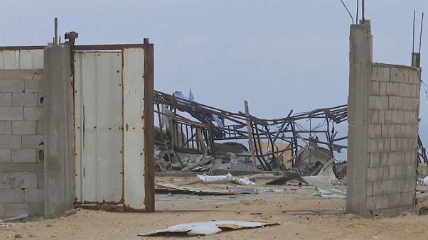 من آثار الضربة الجوية على غزة من آثار الضربة الجوية على غزة