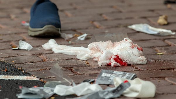 Νέα Ζηλανδία: Επιθέσεις σε δύο τεμένη - 49 νεκροί και δεκάδες τραυματίες Νέα Ζηλανδία: Επιθέσεις σε δύο τεμένη - 49 νεκροί και δεκάδες τραυματίες