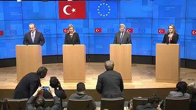 Négy év után újra összeült az EU-Törökország Társulási Tanács 