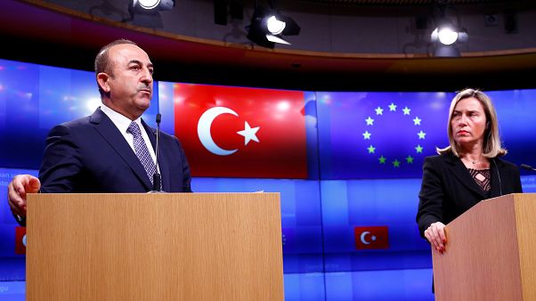 Canciller turco Mevlut Cavusoglu y Federica Mogherini en Bruselas, Bélgica. Canciller turco Mevlut Cavusoglu y Federica Mogherini en Bruselas, Bélgica.