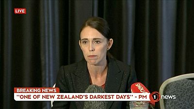 Terrortámadás Új-Zélandon. 49 halott.