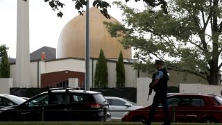 Müslümanların, sinagog saldırısı sonrası yardım ettiği mağdurlar Yeni Zelanda için yardım topluyor