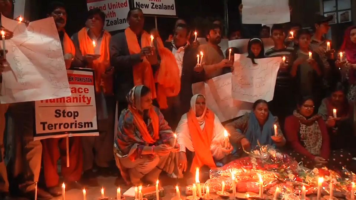 شاهد: سكان مدينة لاهور يتضامنون مع ضحايا نيوزيلندا