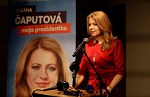 Erste Prognosen nach Stichwahl: Favoritin Čaputová vorn