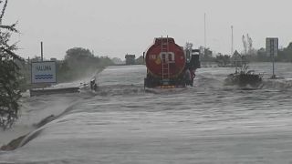 Ξεπερνούν τους 100 οι νεκροί του κυκλώνα Ιντάι