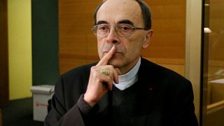 El cardenal Barbarin presenta su dimisión al papa Francisco