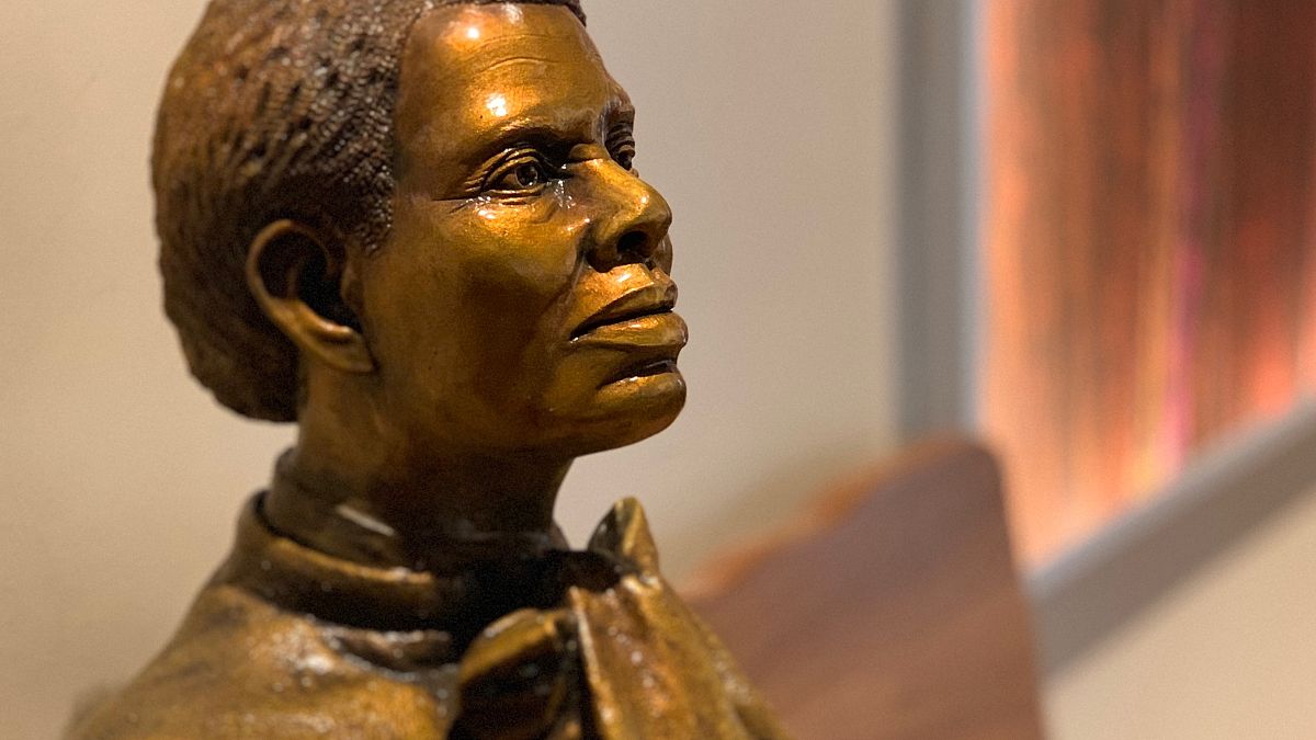 Why has Trump's administration delayed putting Harriet Tubman on the $20 bill? ǀ View