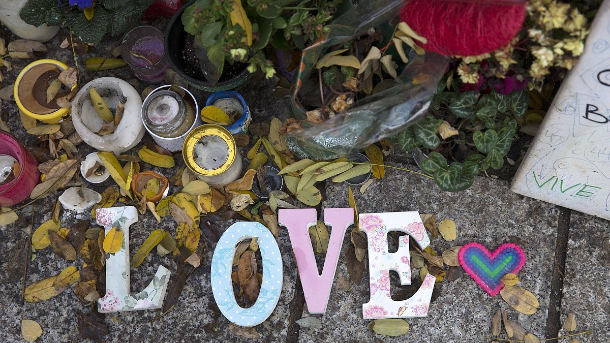 Makeshift memorial for 2015 Paris attack 