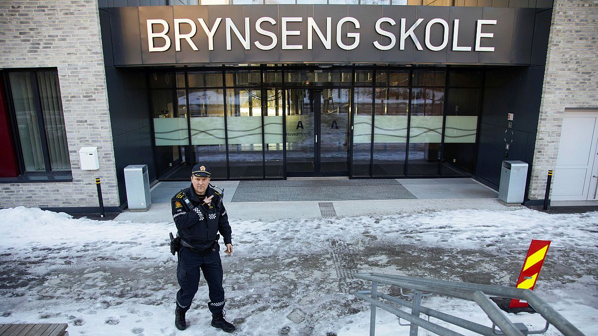 یک مهاجم با حمله به مدرسه‌ای در اسلو، پایتخت نروژ چهار نفر را زخمی کرد